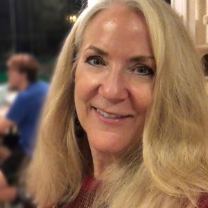 Meet your Posher, Sandra